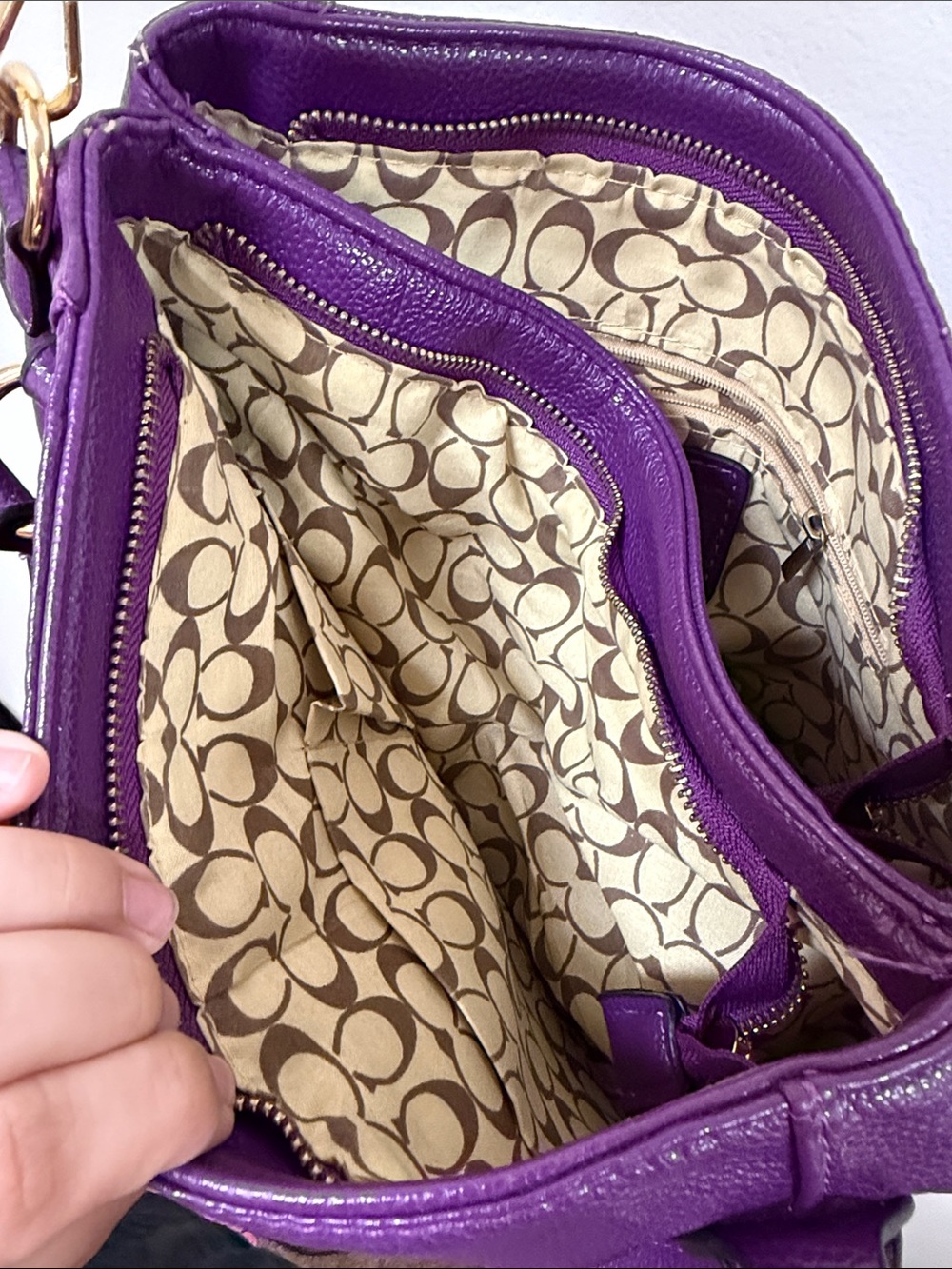 Coach Deep Purple Pebble Leather Shoulder Bag with Gold Accents - Picture 5 of 11